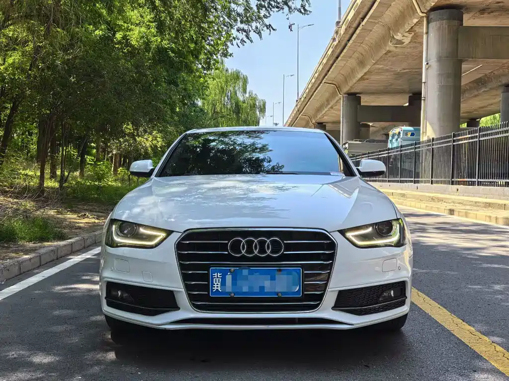 Audi A4L 2016 — фото 2