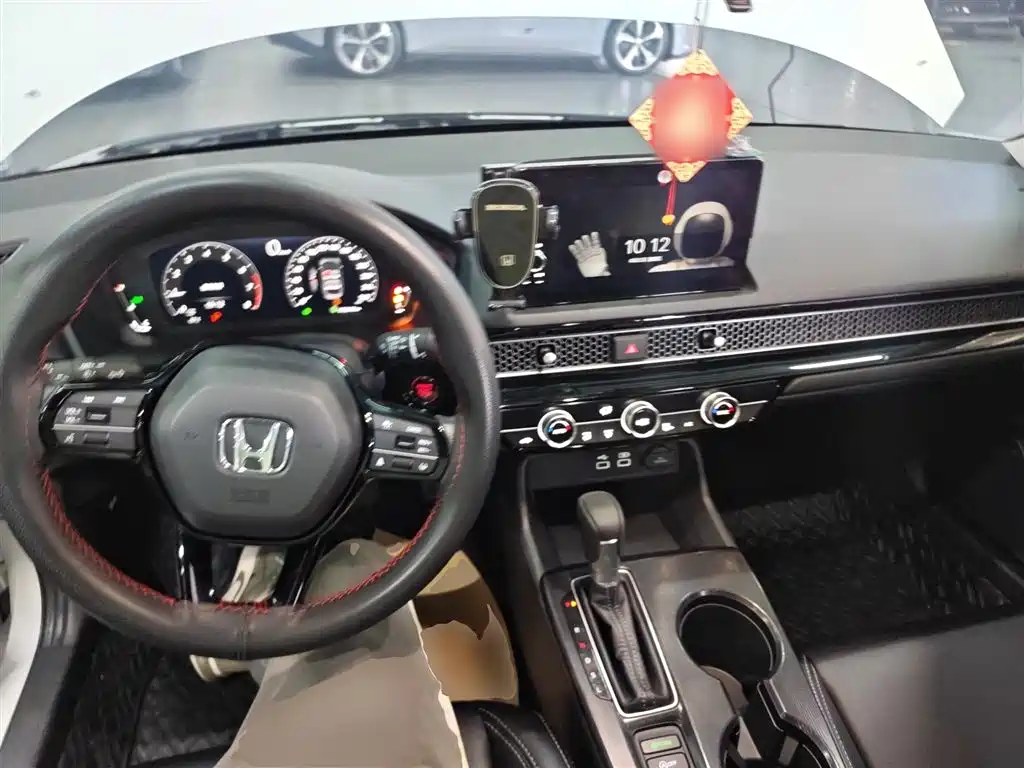 Honda Civic 2023 — фото 10