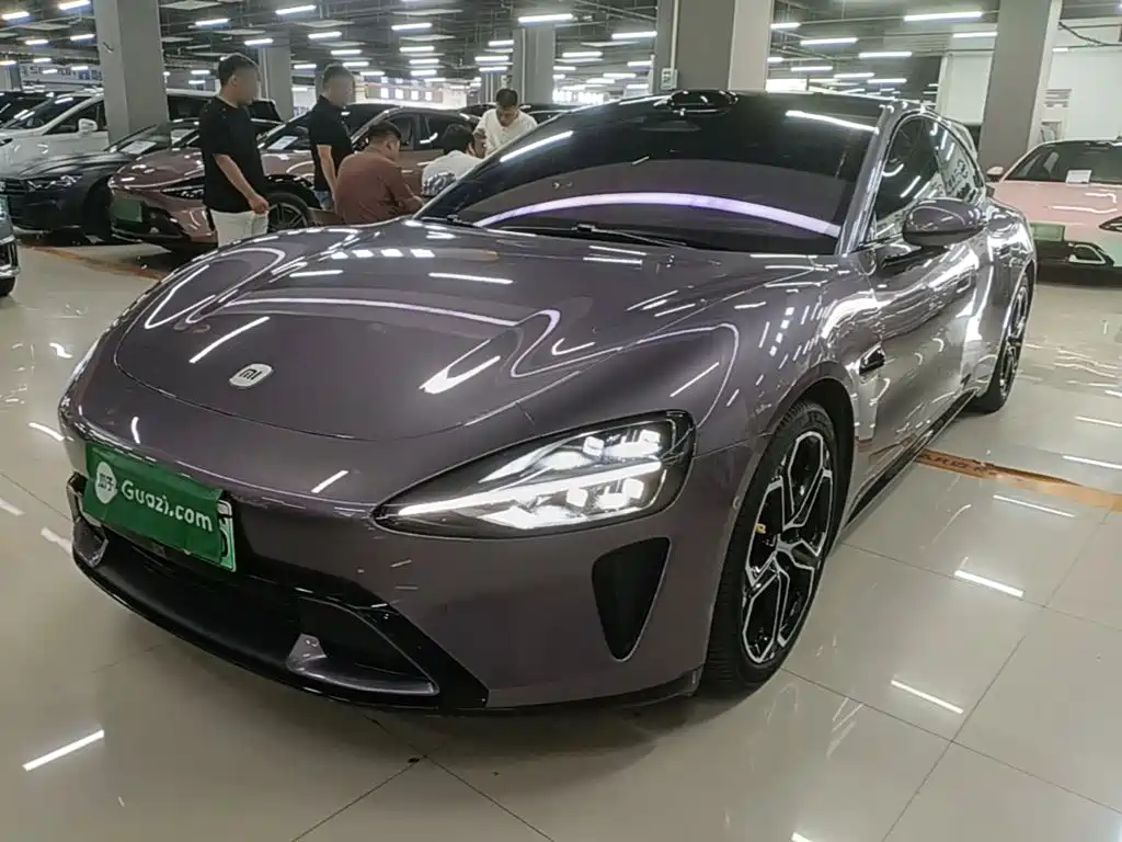 Xiaomi SU7 2024