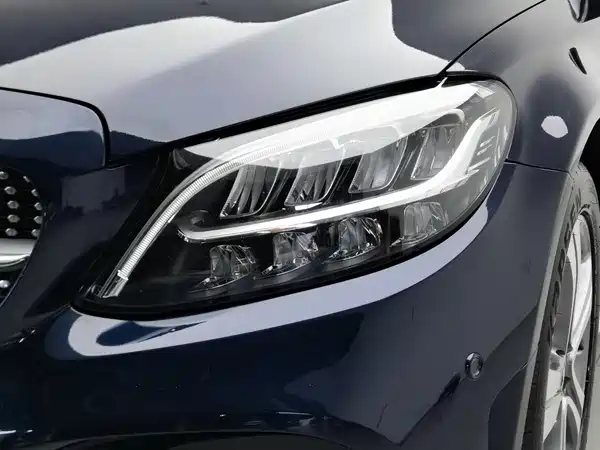 Mercedes-Benz C-Class 2019