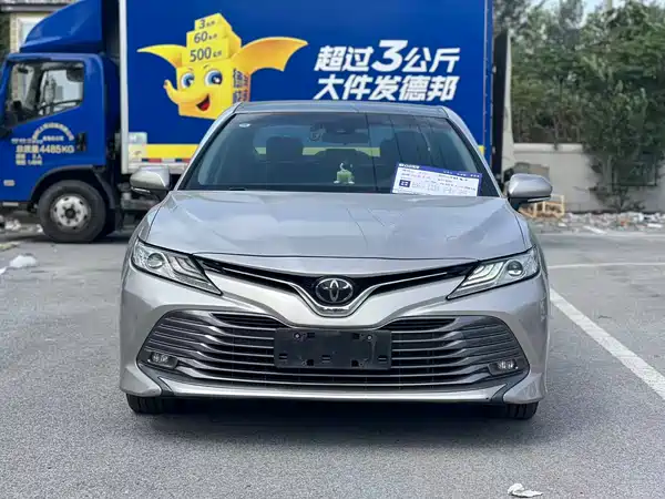 Toyota Camry 2019