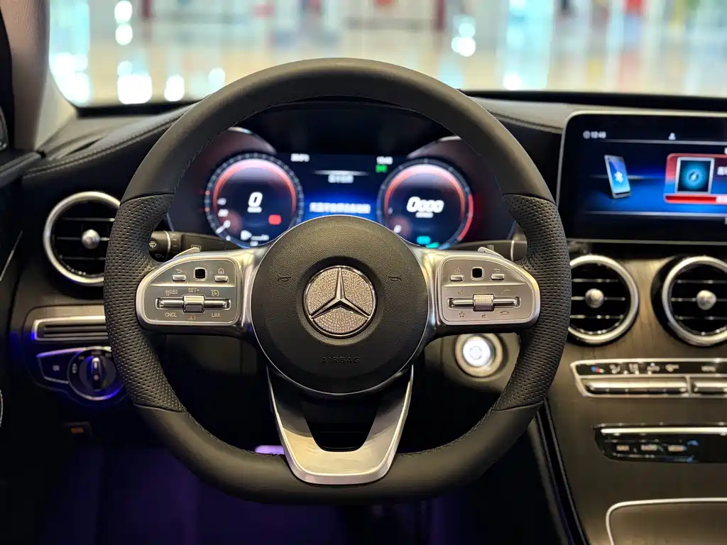 Mercedes-Benz C-Class 2020 — фото 17