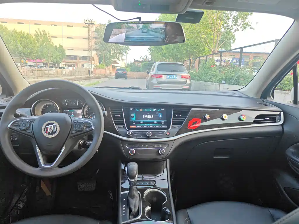 Buick Verano 2019 — фото 13