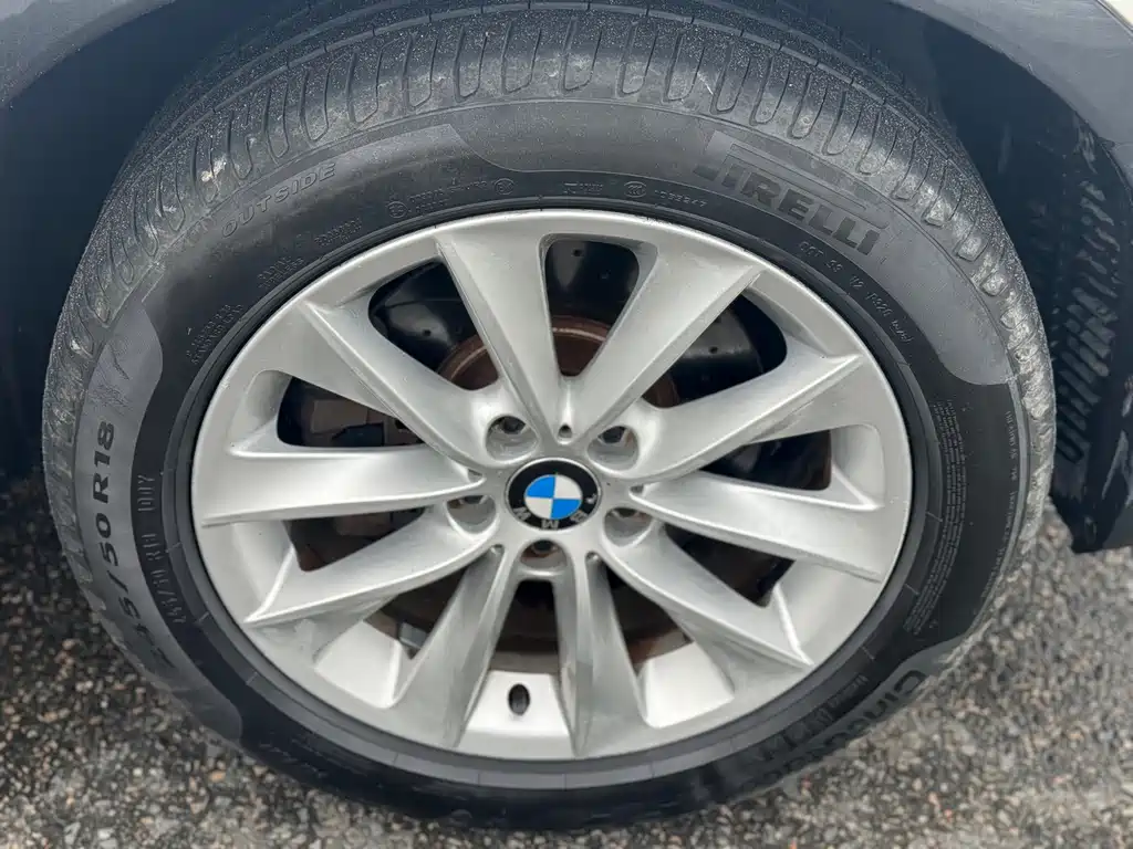 BMW X3 2013 — фото 28