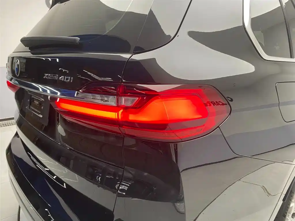 BMW X7 2022 — фото 10