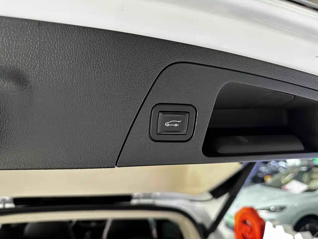 Buick Envision Plus 2017 — фото 15
