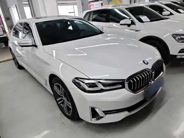 BMW 5 Series 2023
