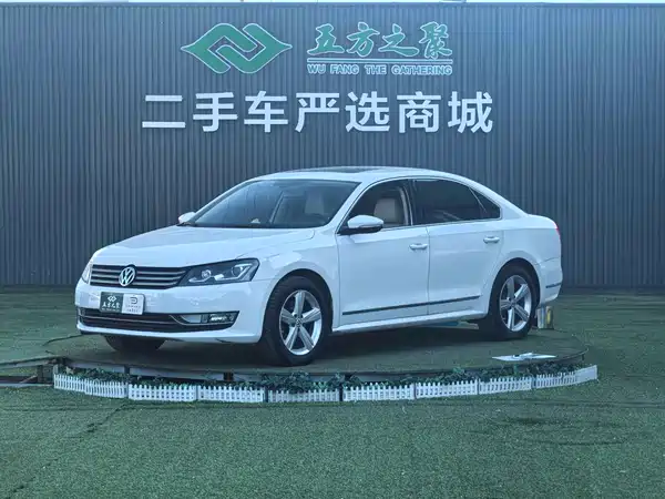 Volkswagen Passat 2013