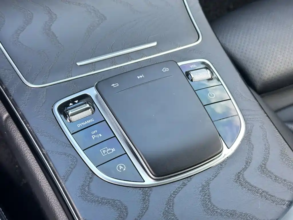 Mercedes-Benz C-Class 2019 — фото 13