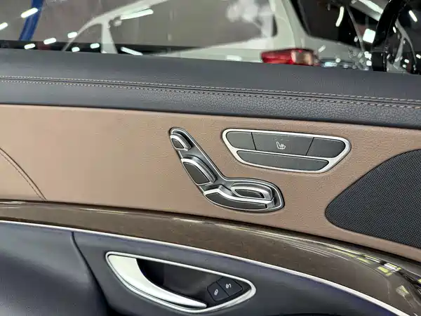 Mercedes-Benz S-Class 2019