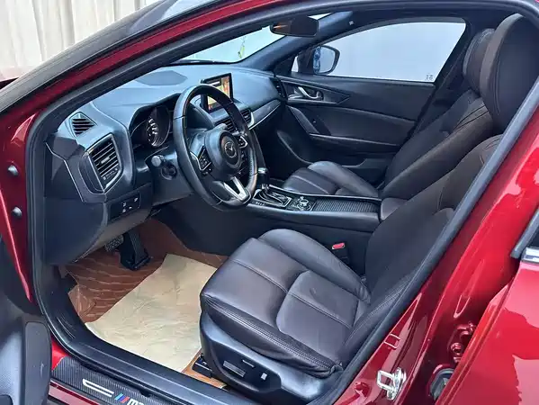 Mazda CX-4 2023