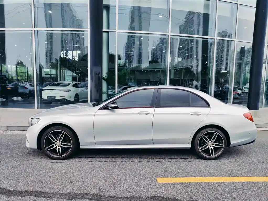 Mercedes-Benz E-Class 2018