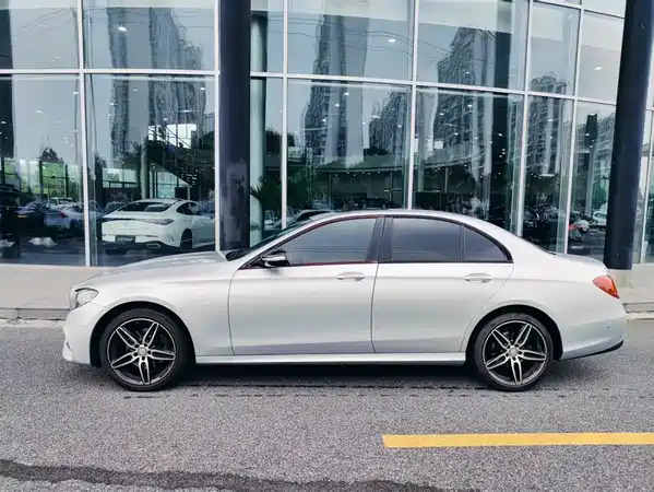 Mercedes-Benz E-Class 2018