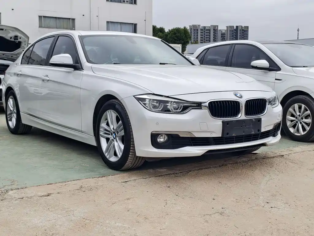 BMW 3 Series 2016 — фото 3