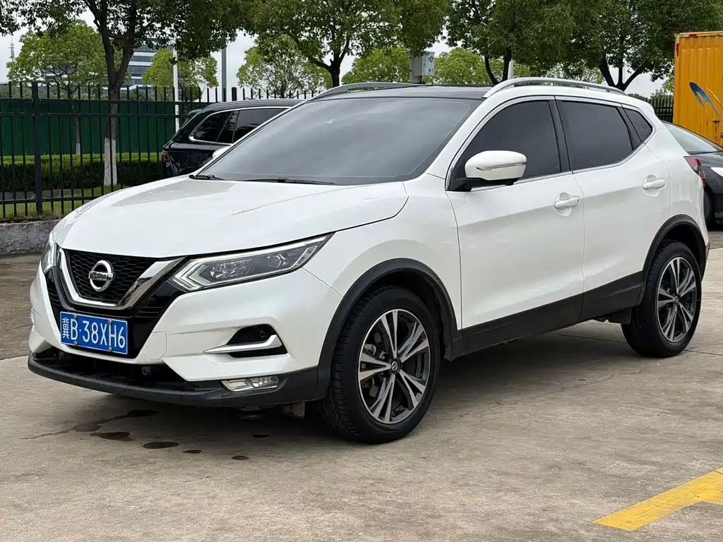 Nissan Qashqai 2022 — фото 2