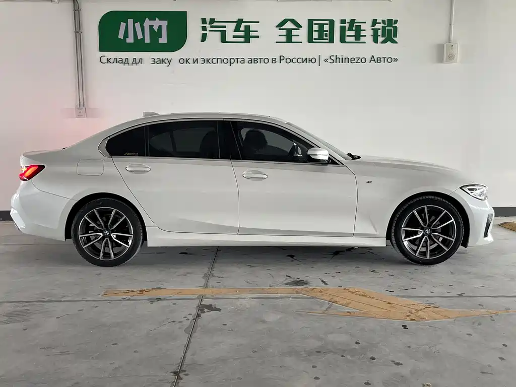 BMW 3 Series 2022
