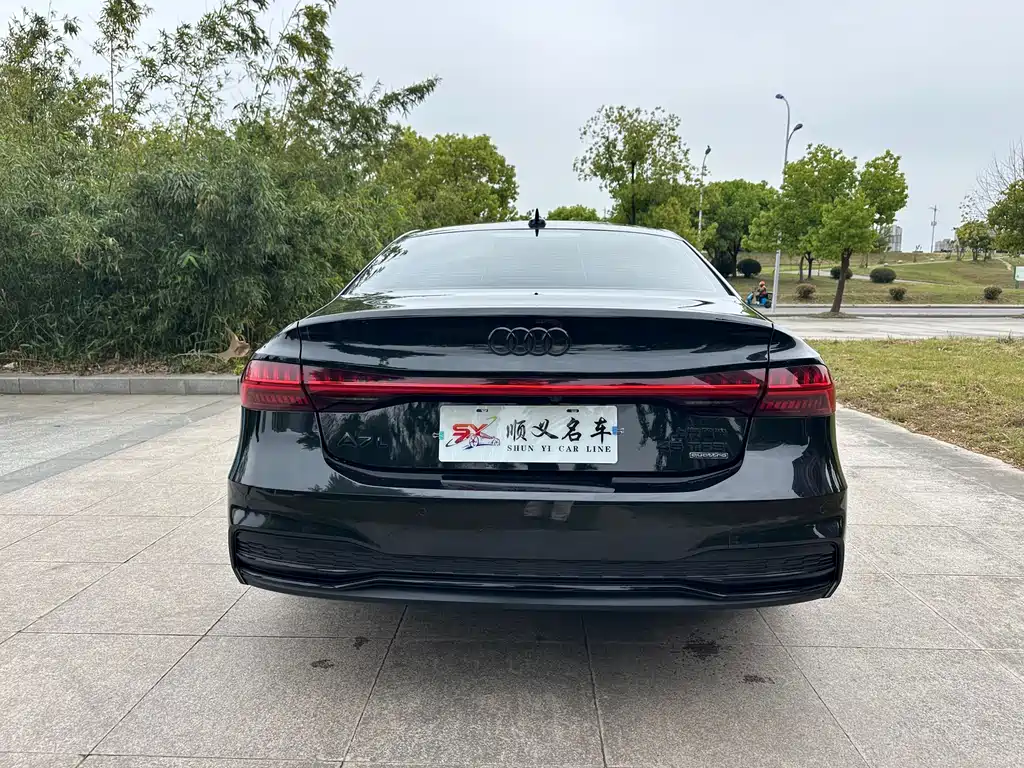 Audi A7L 2023 — фото 3
