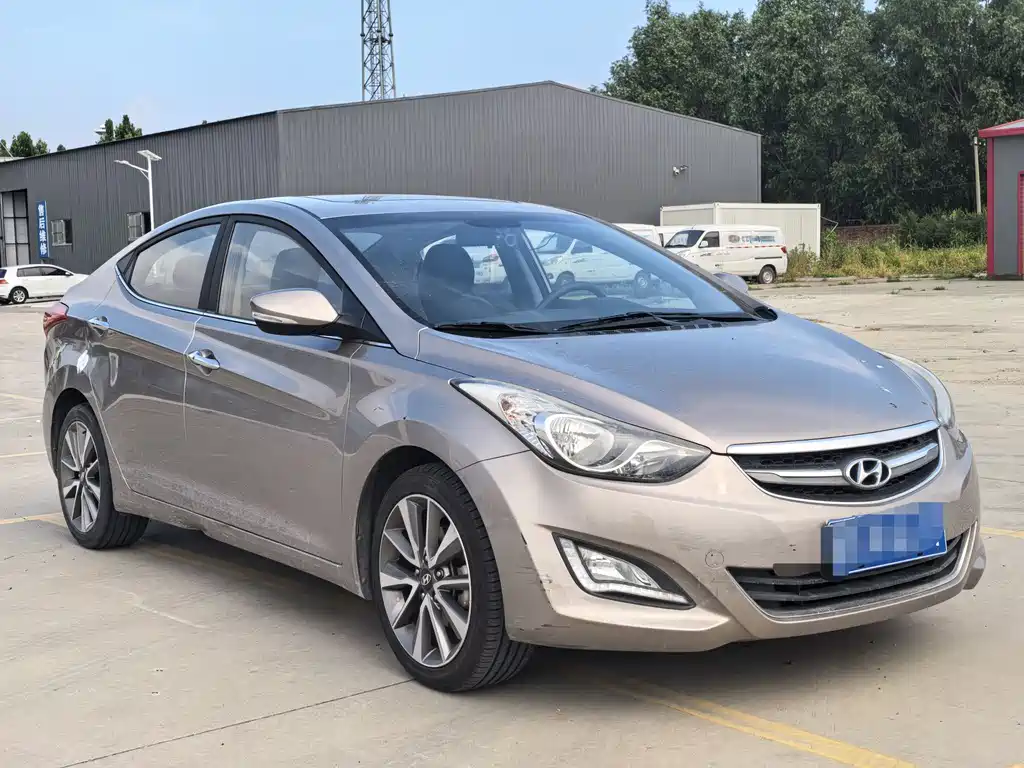 Hyundai Elantra 2015