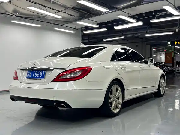 Mercedes-Benz CLS 2012