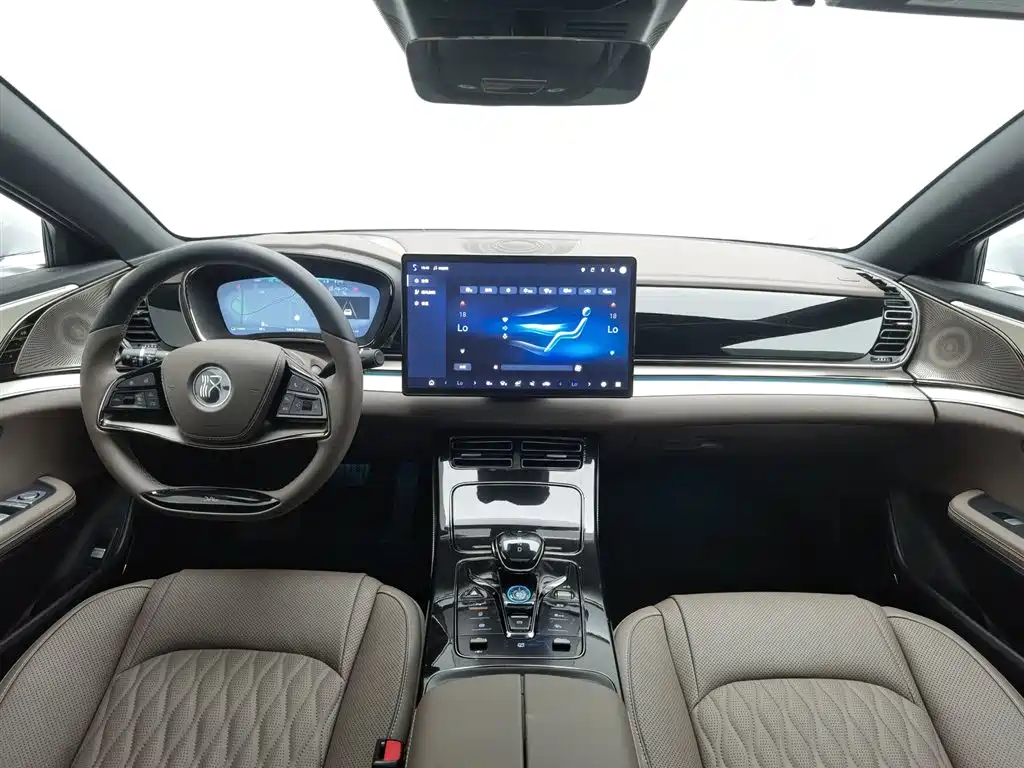 BYD Han 2024