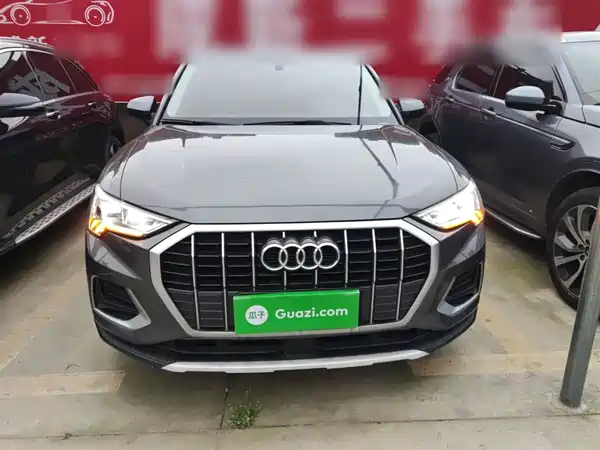 Audi Q3 2021