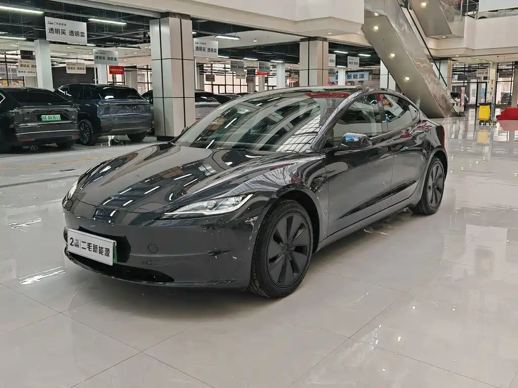 Tesla Model 3 2026