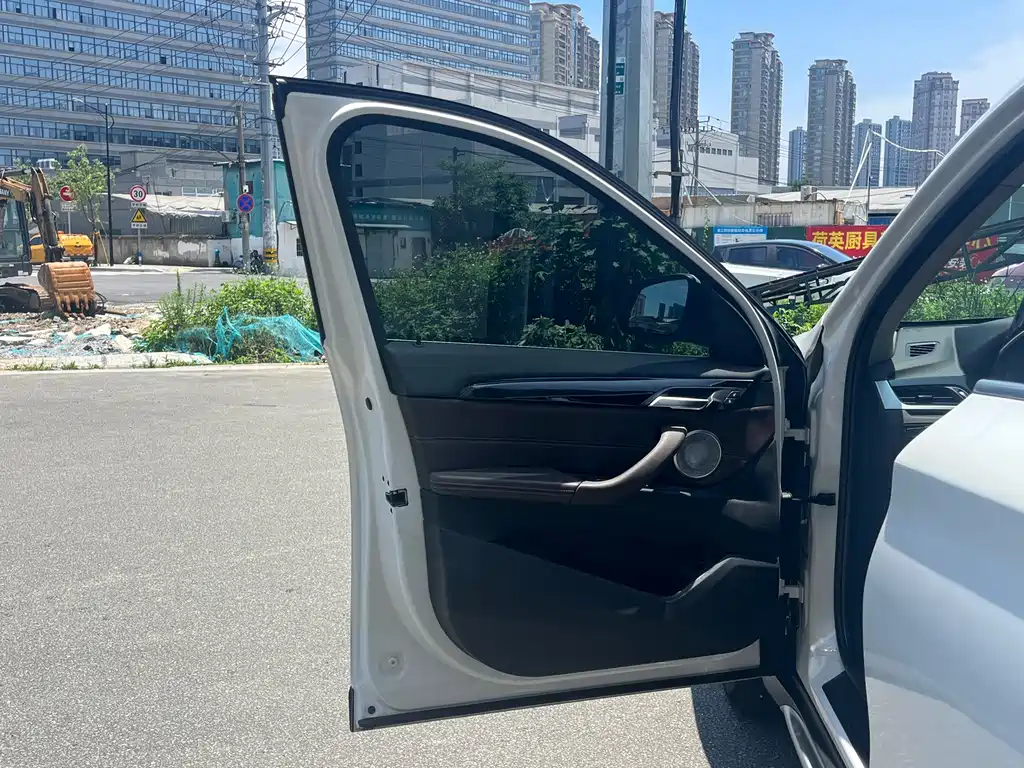 BMW X1 2022 — фото 10