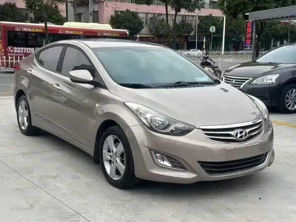 Hyundai Elantra Langdong 2014