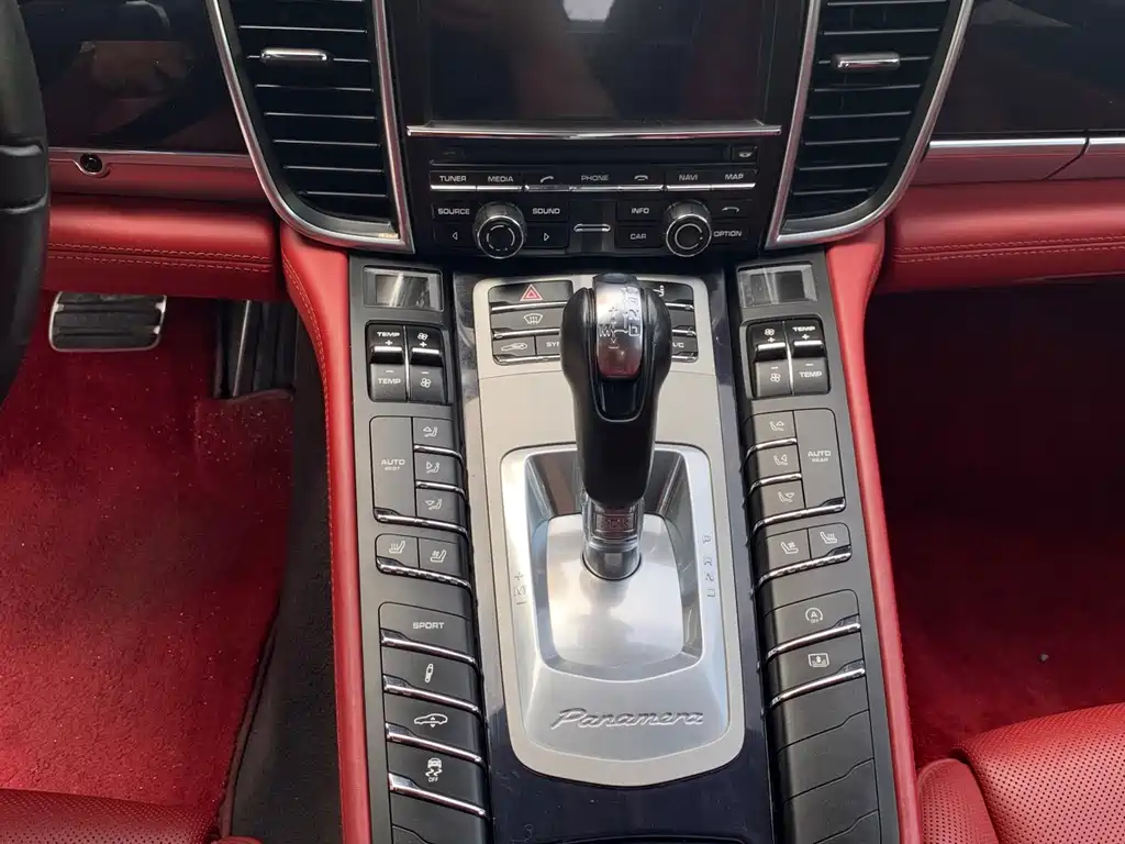 Porsche Panamera 2016 — фото 11
