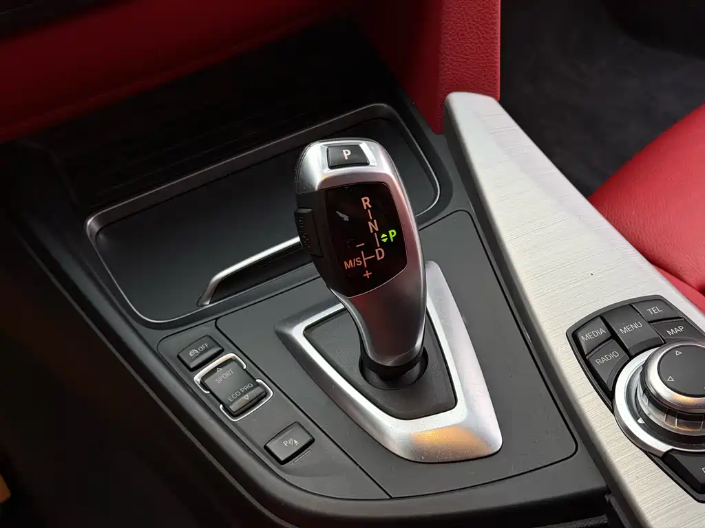 BMW 4 Series 2016 — фото 20