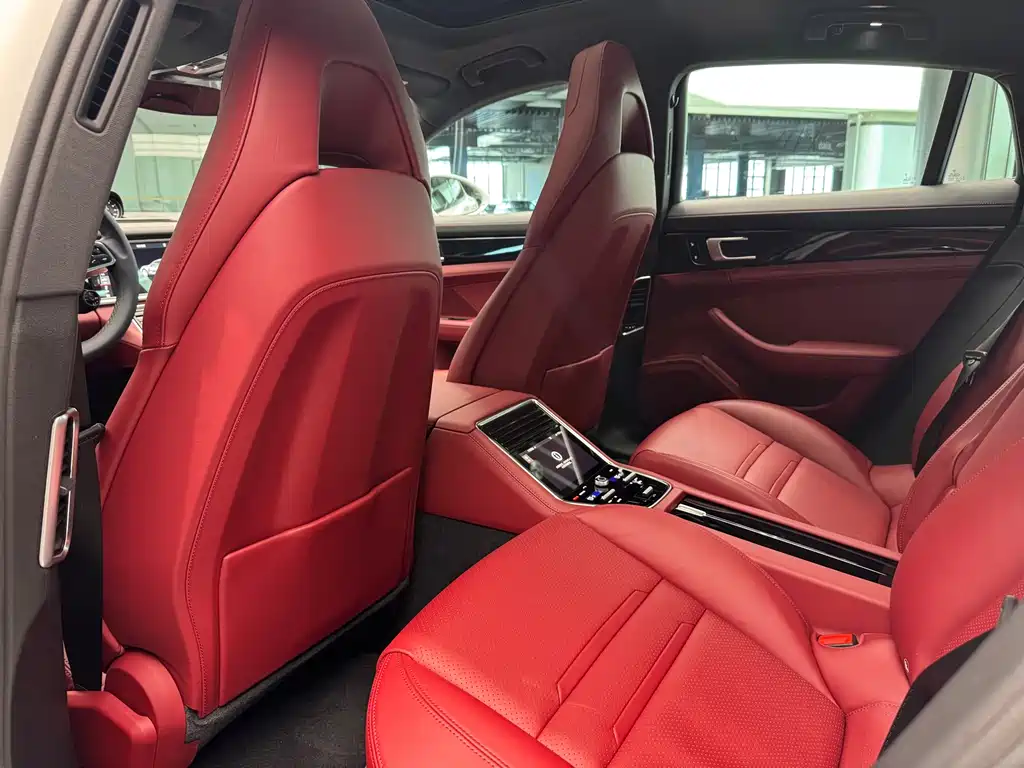 Porsche Panamera Hybrid 2019 — фото 11