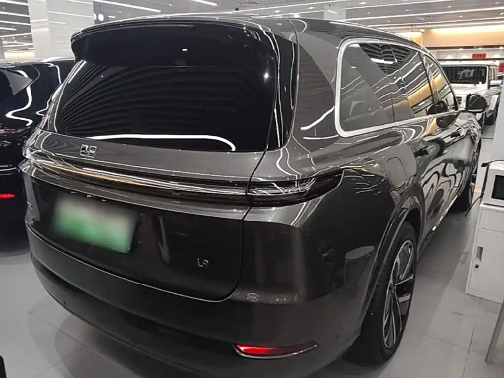 Li Auto Li L9 2025