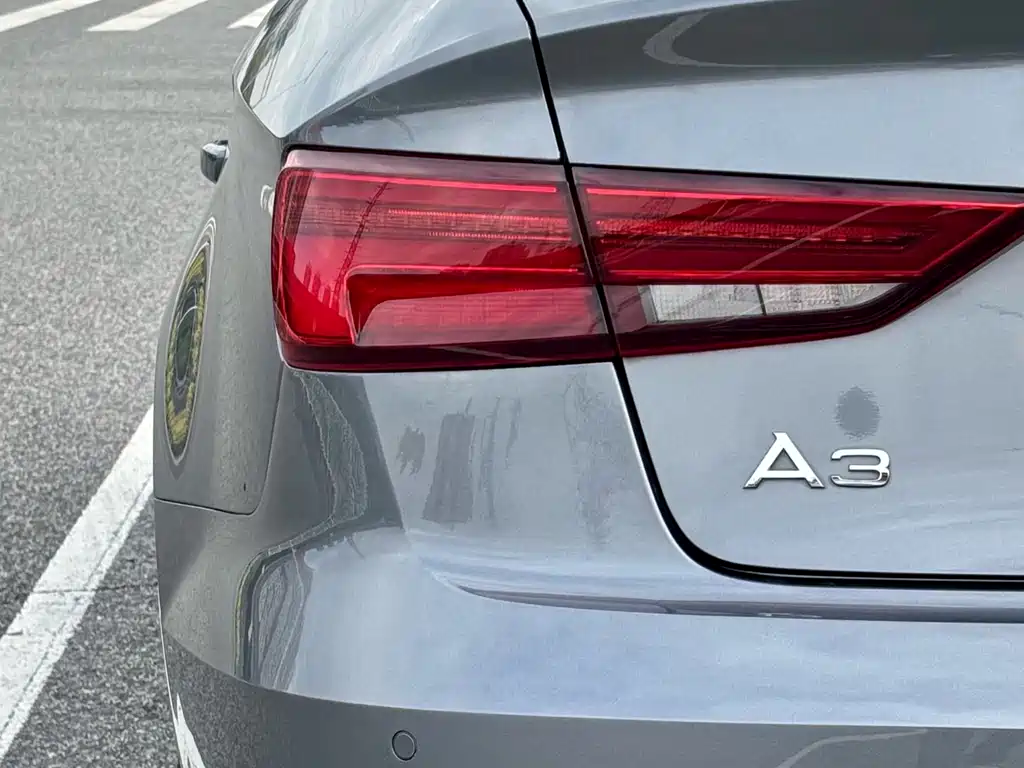 Audi A3 2019 — фото 15