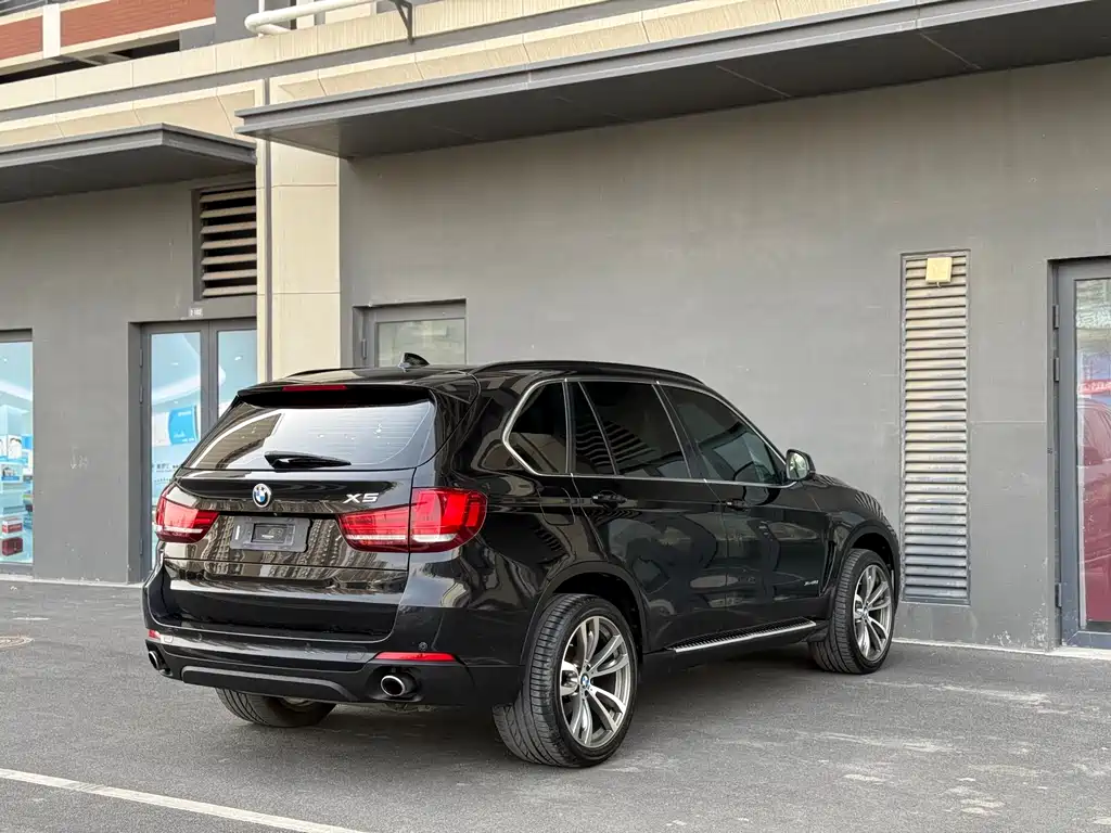 BMW X5 2015 — фото 16