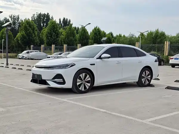 Geely Galaxy A7 EM 2025