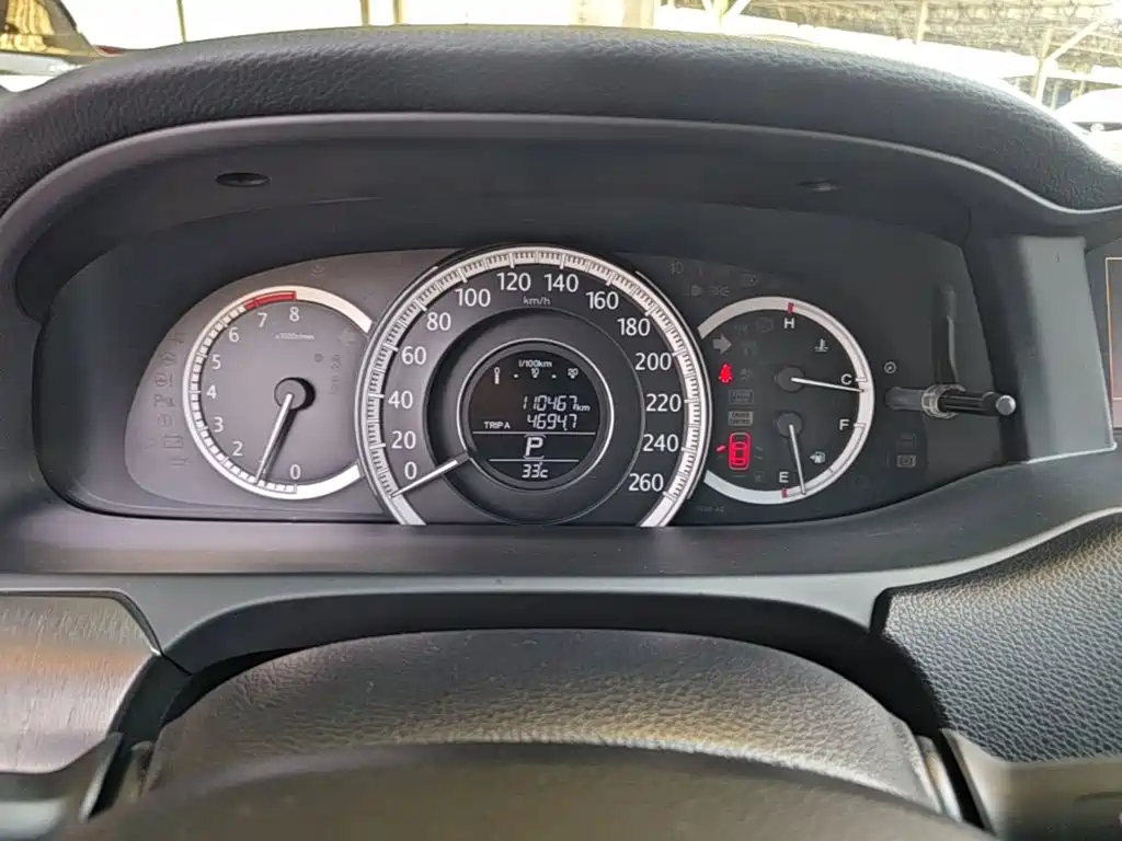 Honda Accord 2015 — фото 8