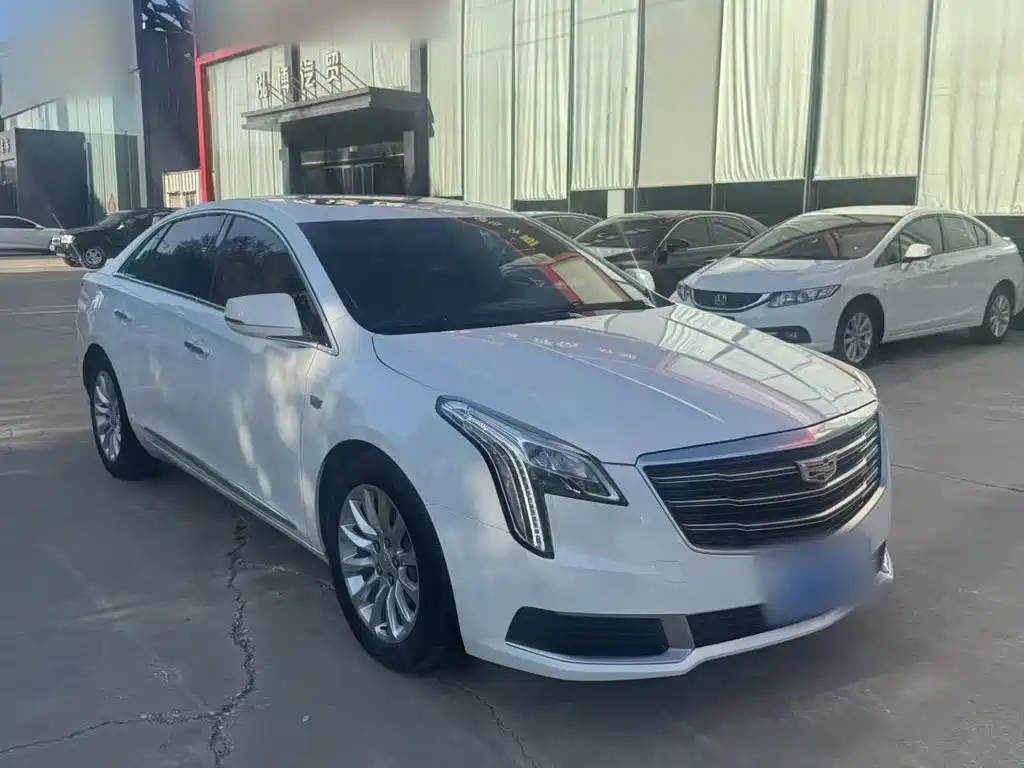 Cadillac XTS 2018 — фото 11