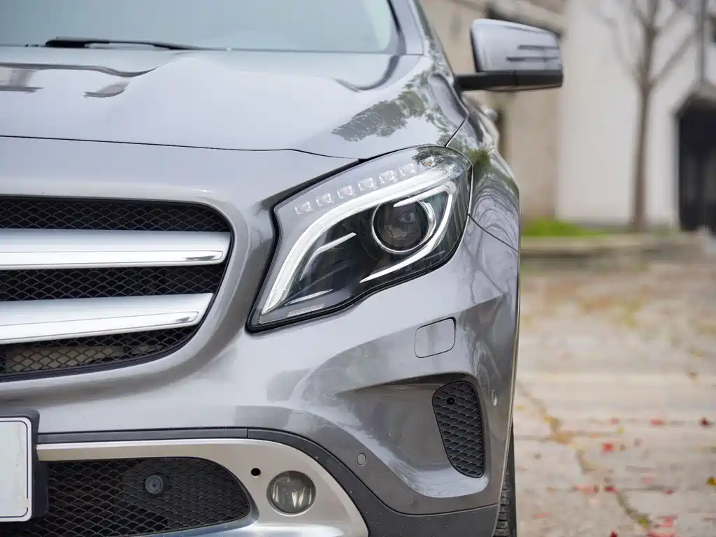 Mercedes-Benz GLA 2015 — фото 11