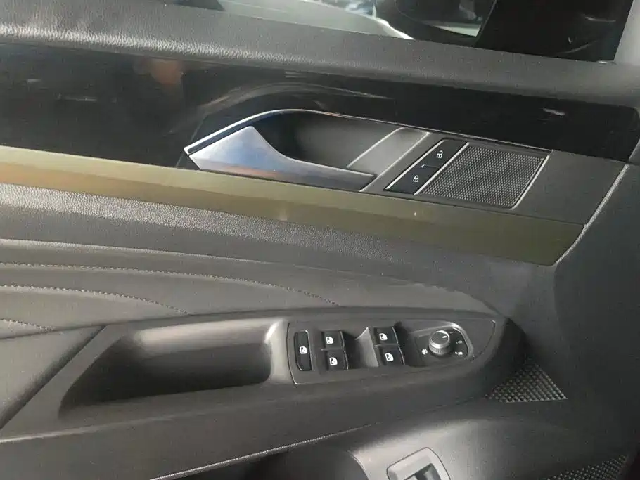 Volkswagen Passat 2021