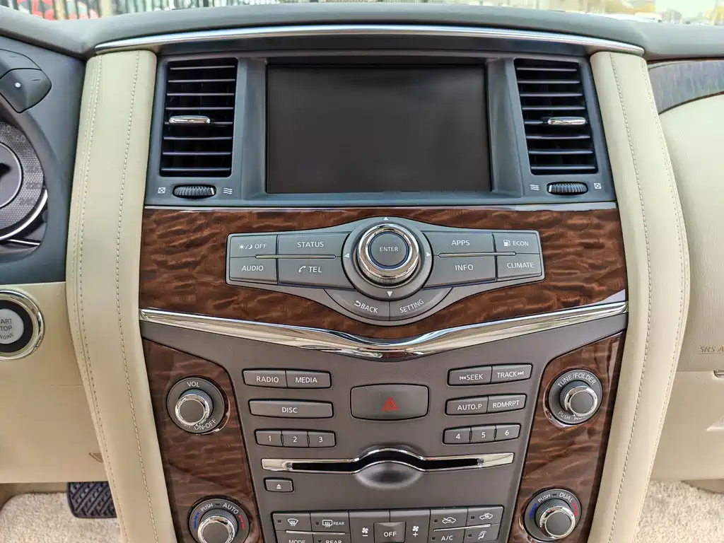 Nissan Patrol 2018 — фото 21