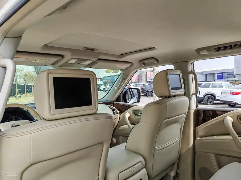 Nissan Patrol 2018 — фото 15