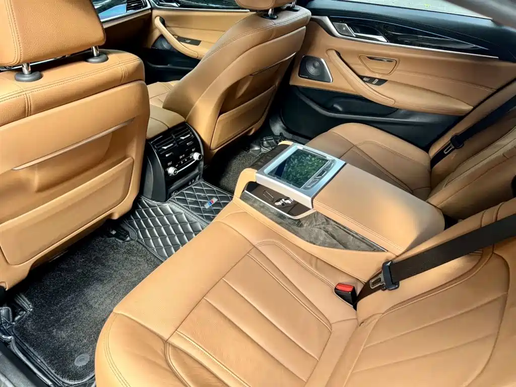 BMW 5 Series 2020