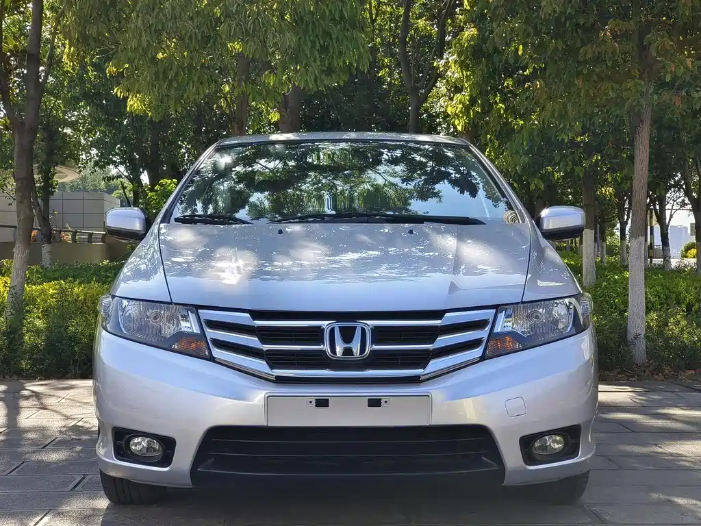 Honda City Classic 2015 — фото 3