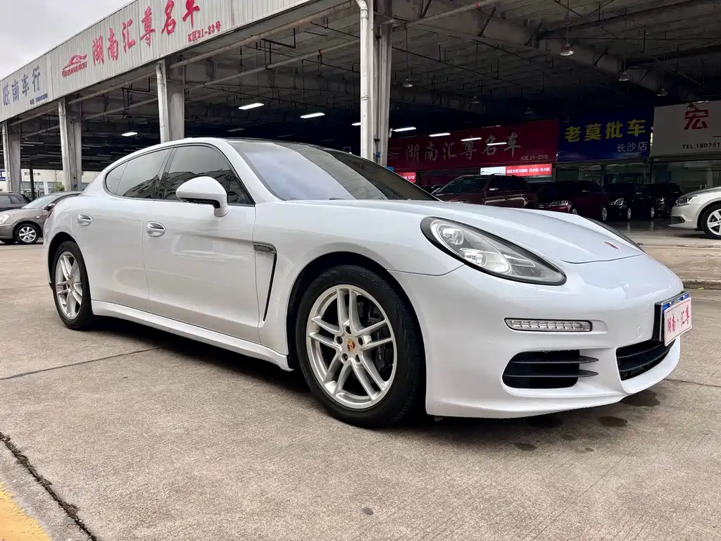 Porsche Panamera 2015 — фото 3