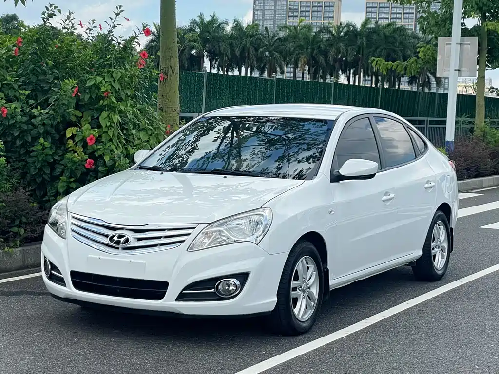 Hyundai Elantra 2014