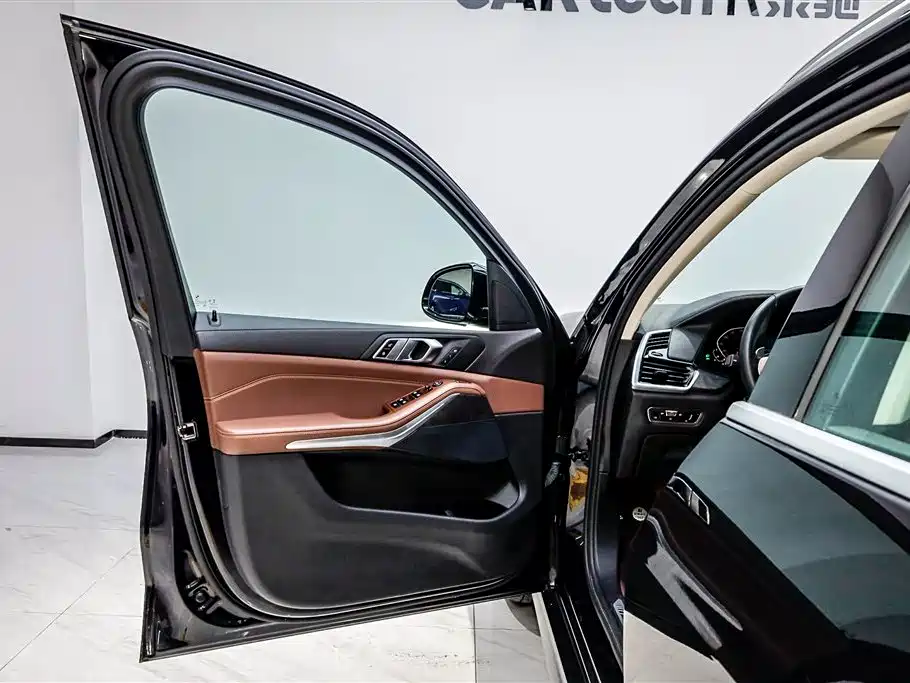 BMW X5 2022 — фото 15