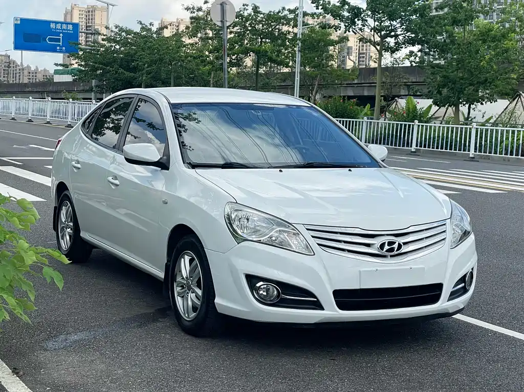 Hyundai Elantra 2014