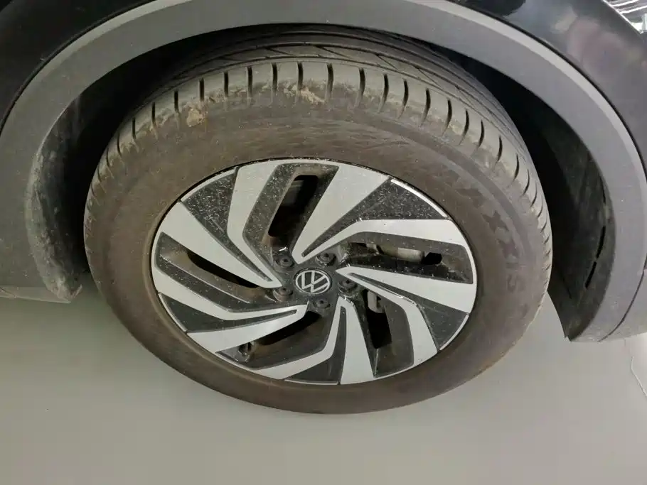 Volkswagen Tiguan L 2025