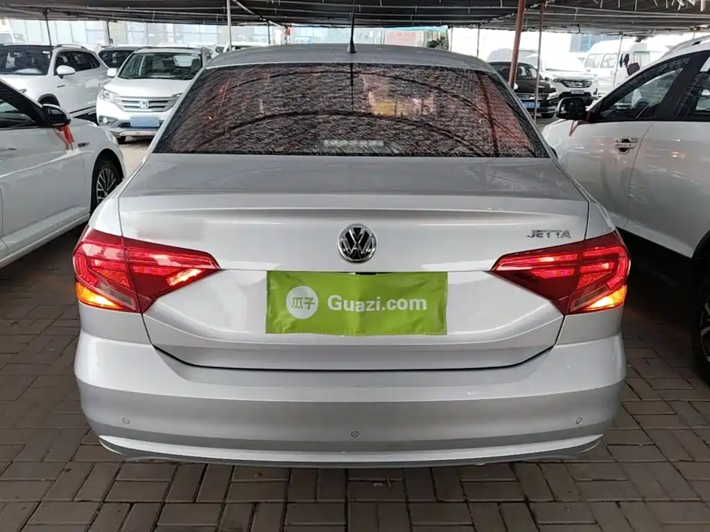 Volkswagen Jetta 2018