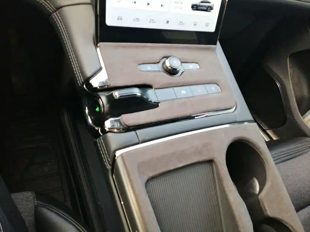 NIO EC6 2021
